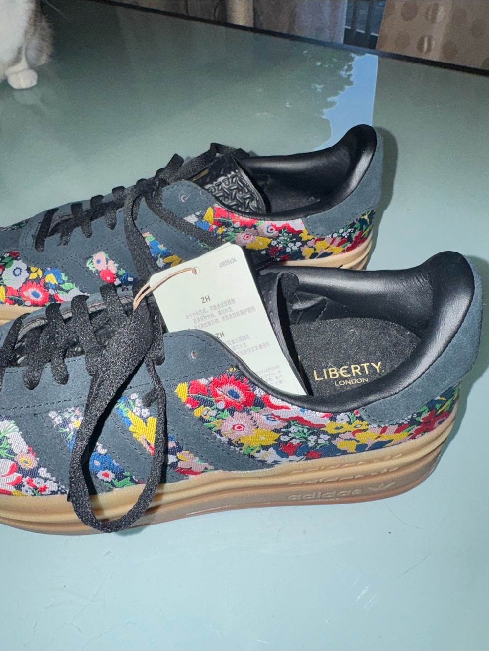 Adidas Gazelle Bold Liberty London Floral Embroidered Sneakers - size 9 - Picture 2 of 7